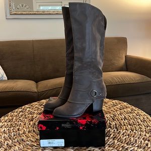 Fergalicious taupe boot